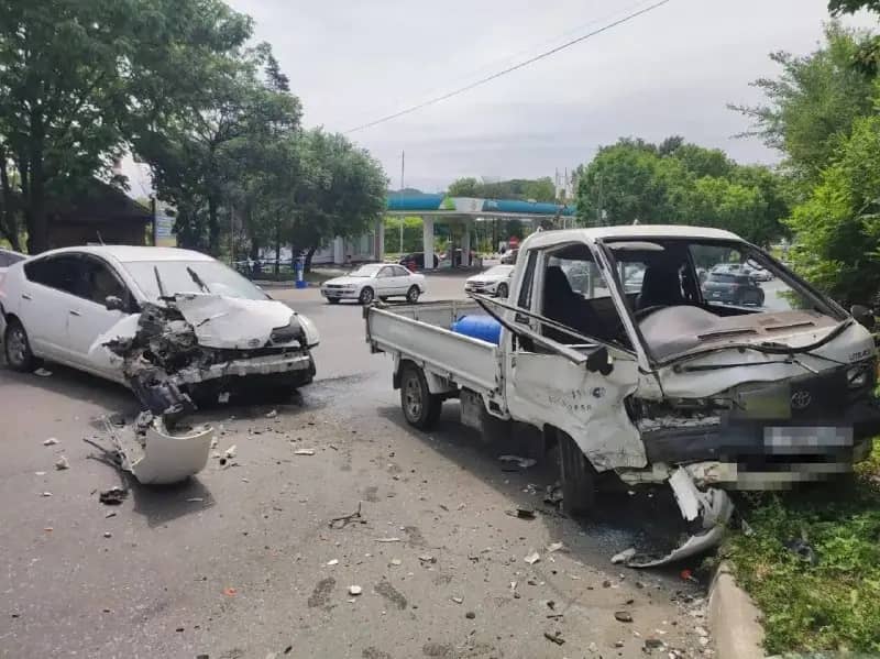 Четыре автомобиля столкнулись в ДТП на улице Нахимовской в Находке