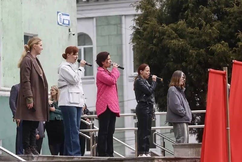 Генеральная репетиция парада Дня Победы прошла в Находке — фото 1