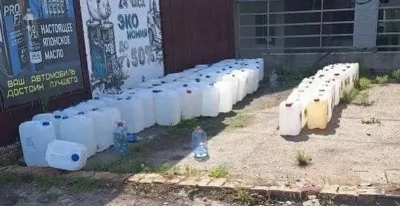 В Иркутске задержали перекупщика бензина по 250 рублей за литр — фото 1