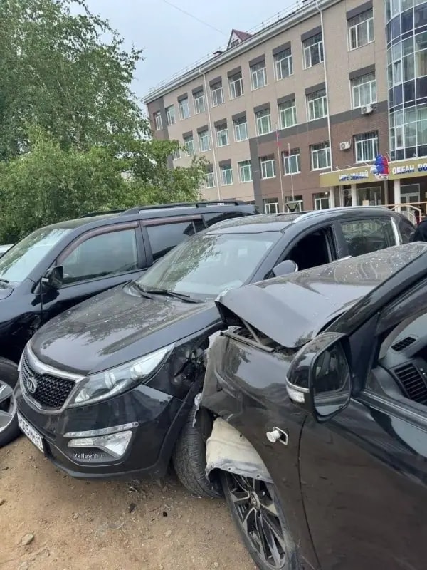 12-летний школьник на Toyota Land Cruiser устроил массовое ДТП во Владивостоке
