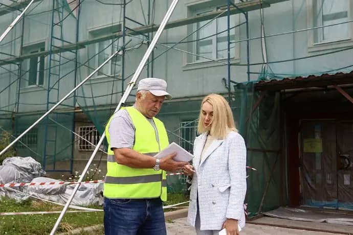 В Находке завершается третий этап капремонта фасада Музейно-выставочного центра