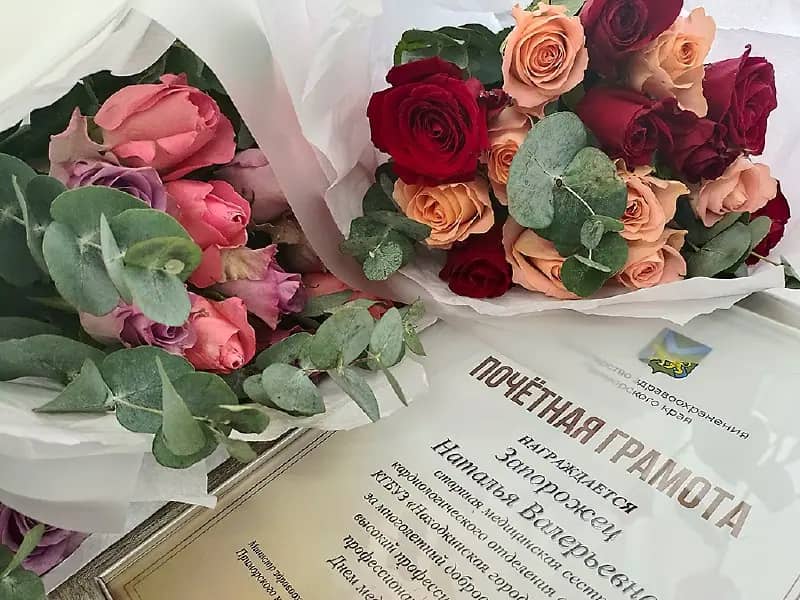 127 сотрудников Находкинской больницы наградили ко Дню медицинского работника