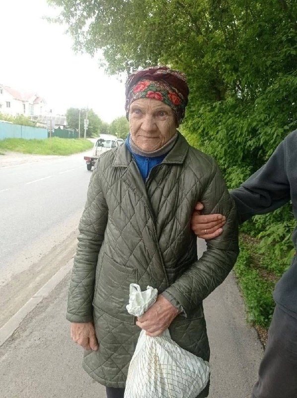В Находке ищут родных дезориентированной пожилой женщины