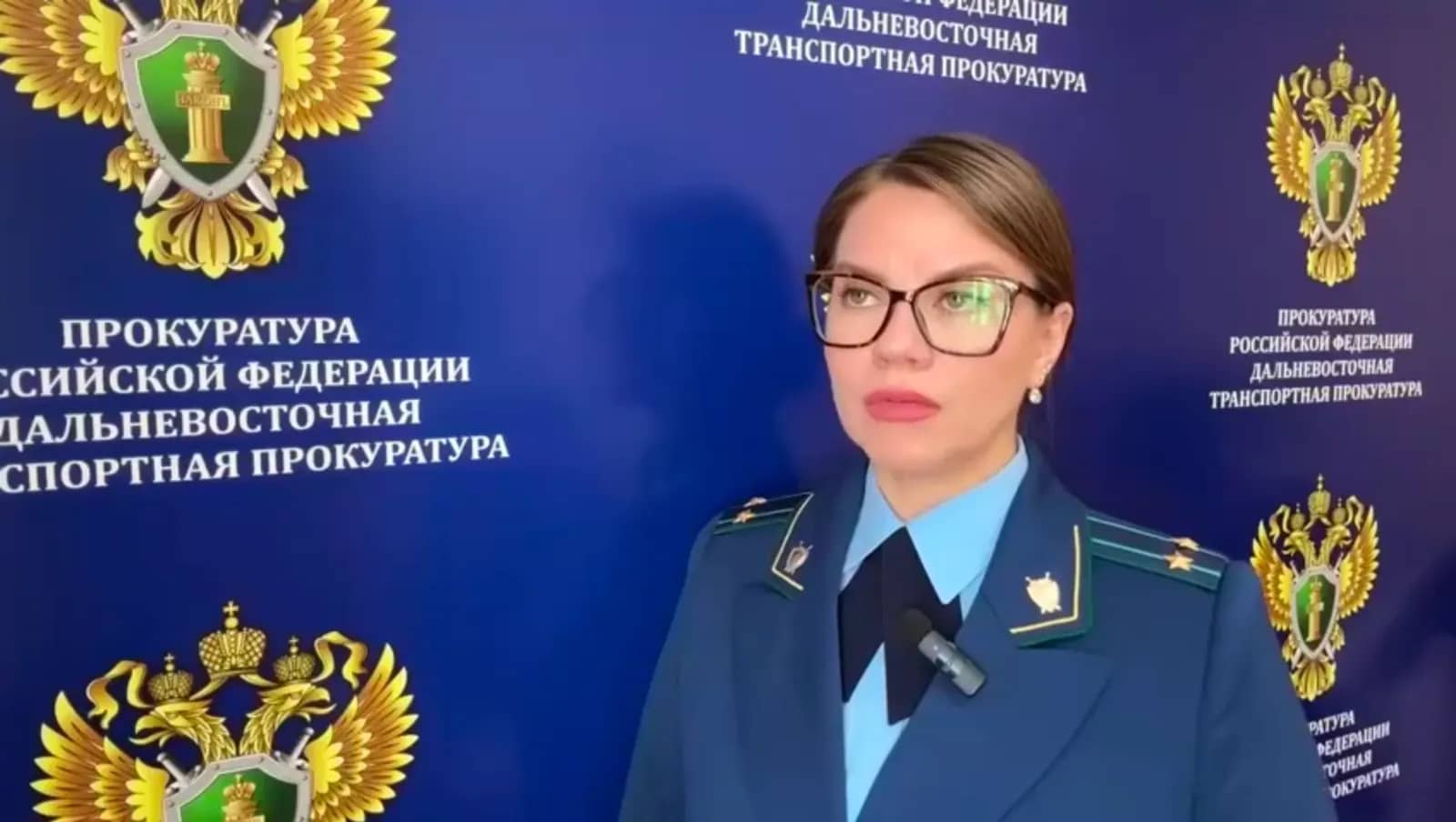 Двух подростков ударило током на железной дороге