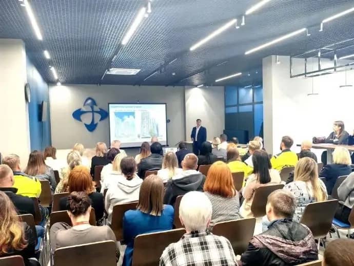 Тимур Магинский встретился с коллективом Восточной стивидорной компании