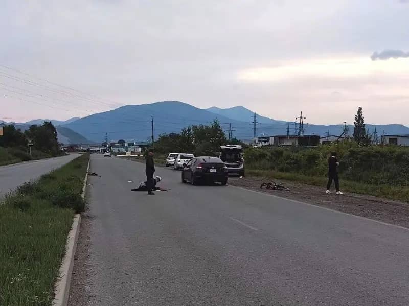 Велосипедист пострадал в ДТП на повороте к мясокомбинату в Находке