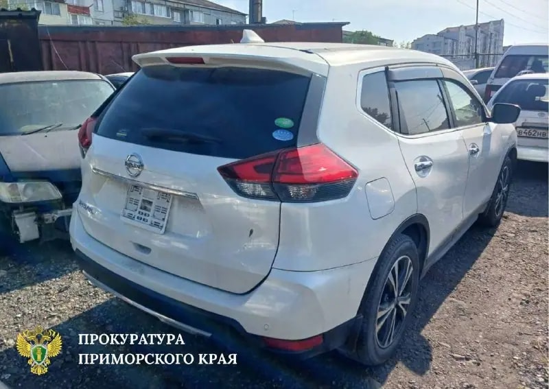 Жительницу Находки лишили автомобиля за повторную пьяную езду