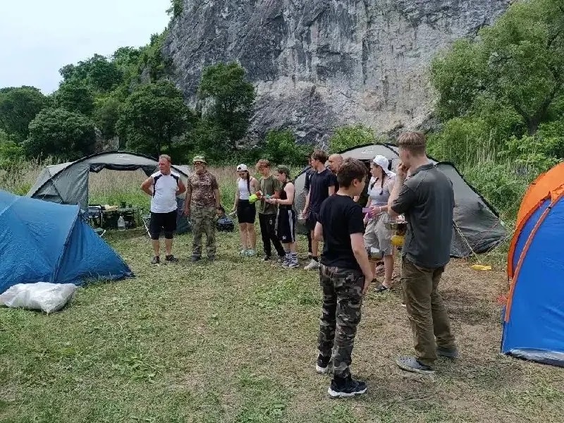 Находкинские школьники проводят лето в походах и экскурсиях