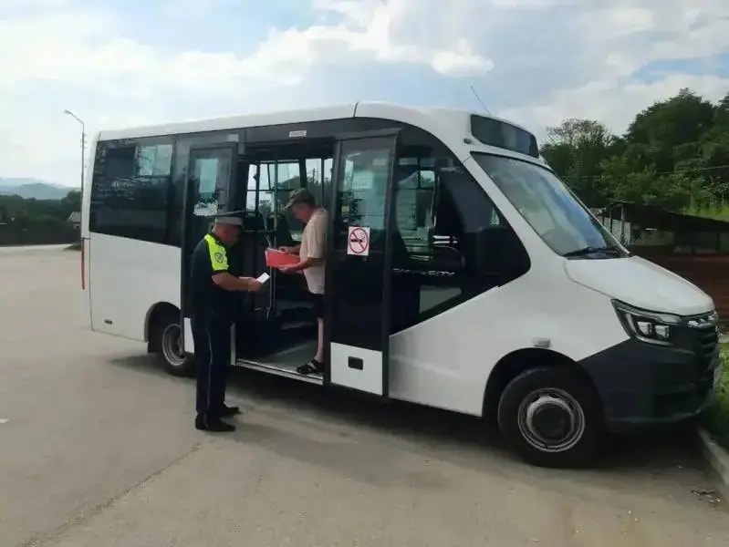 Каждый четвёртый автобус в Приморье прошёл рейд с нарушениями
