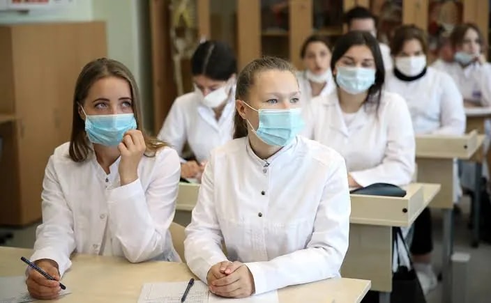 Медвузы недобрали студентов из-за новых правил отработки
