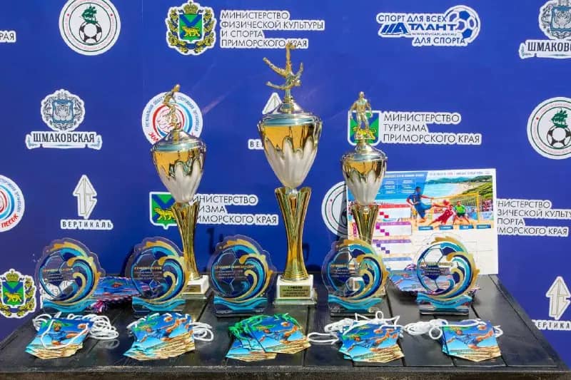 Первый краевой чемпионат по пляжному футболу стартовал в Находке