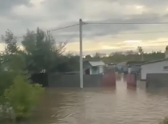 В Приморье село Михайловка затопило после разлива реки