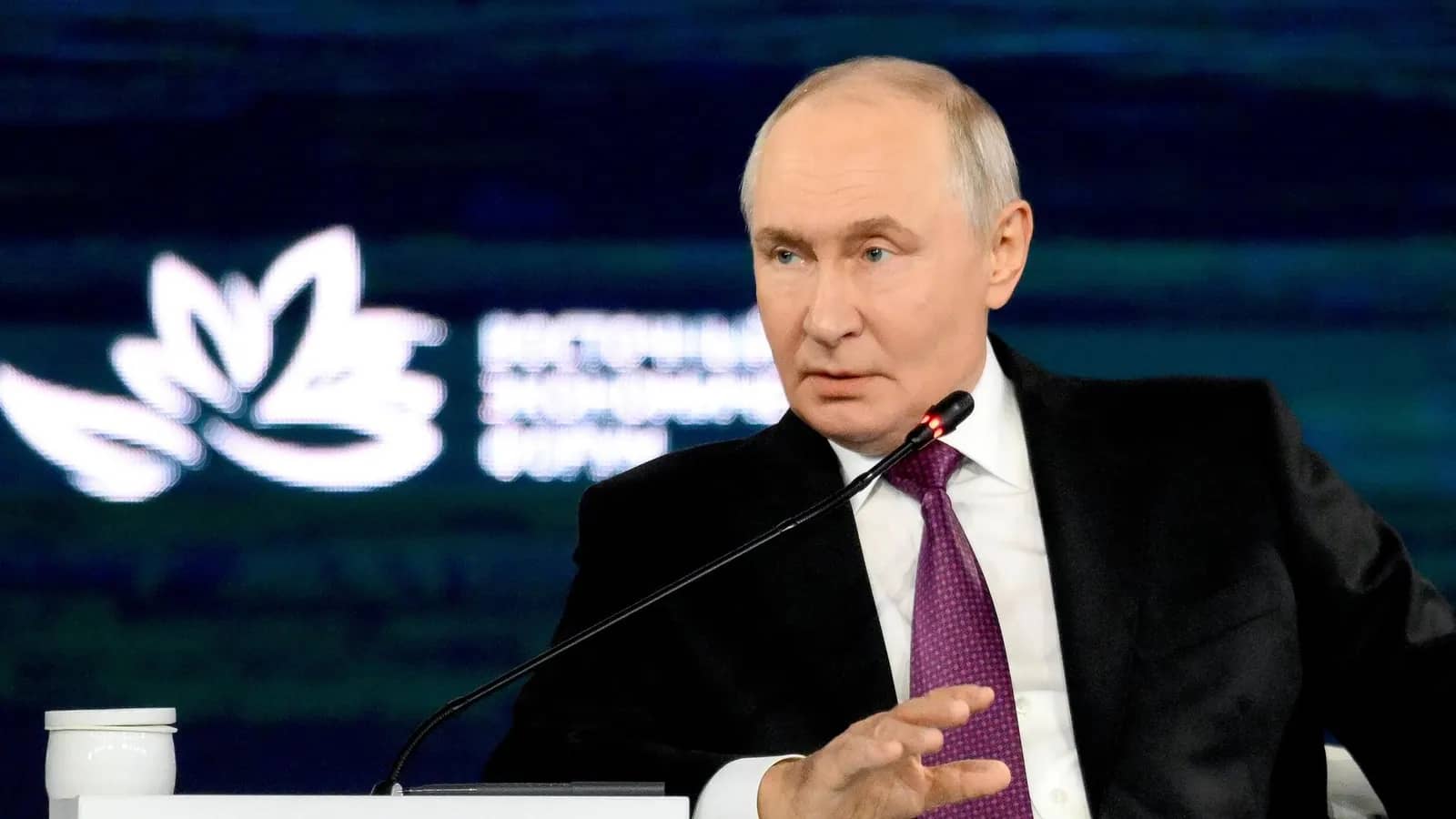 Путин на ВЭФ анонсировал запуск механизма быстрой обкатки технологий в ДФО