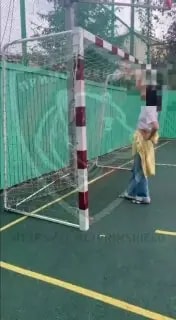 В Приморье 10-летний мальчик попал в реанимацию после падения футбольных ворот