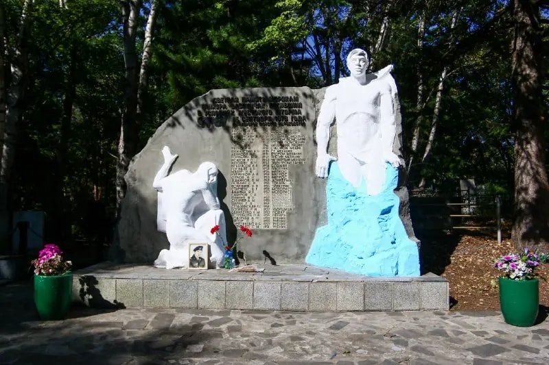В Находке почтили память экипажа танкера «Баскунчак