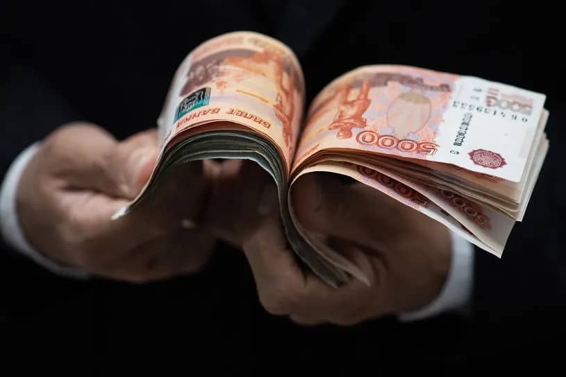 Строительство, промышленность и транспорт стали зарплатными лидерами в Приморье