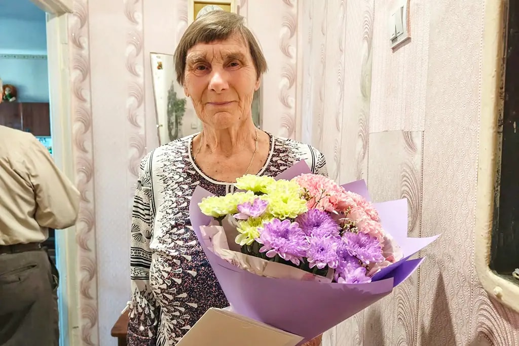 В Находке 90-летний юбилей отметила бывшая узница концлагерей Анна Завалишина