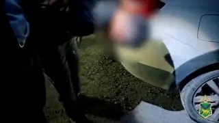 В Уссурийске мигранты сбывали героин и напали с ножом на полицейского