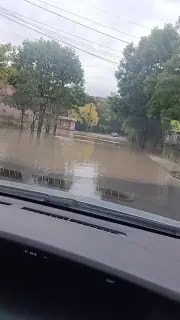 В Находке после ливня затопило улицу Арсеньева