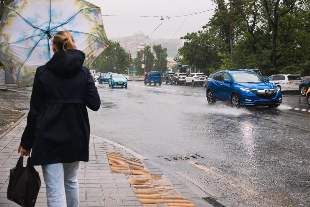 В Приморье объявили штормовое предупреждение на 13–14 октября