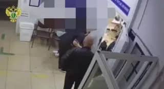 Приморец осужден за хулиганство с пистолетом в больнице