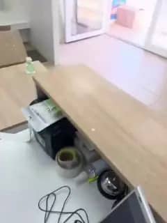 В Артеме супружеская пара избила несовершеннолетнюю работницу в пункте выдачи Озон