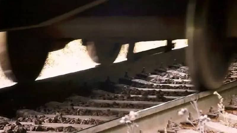 Приморский школьник получил удар током 27 000 вольт на железной дороге