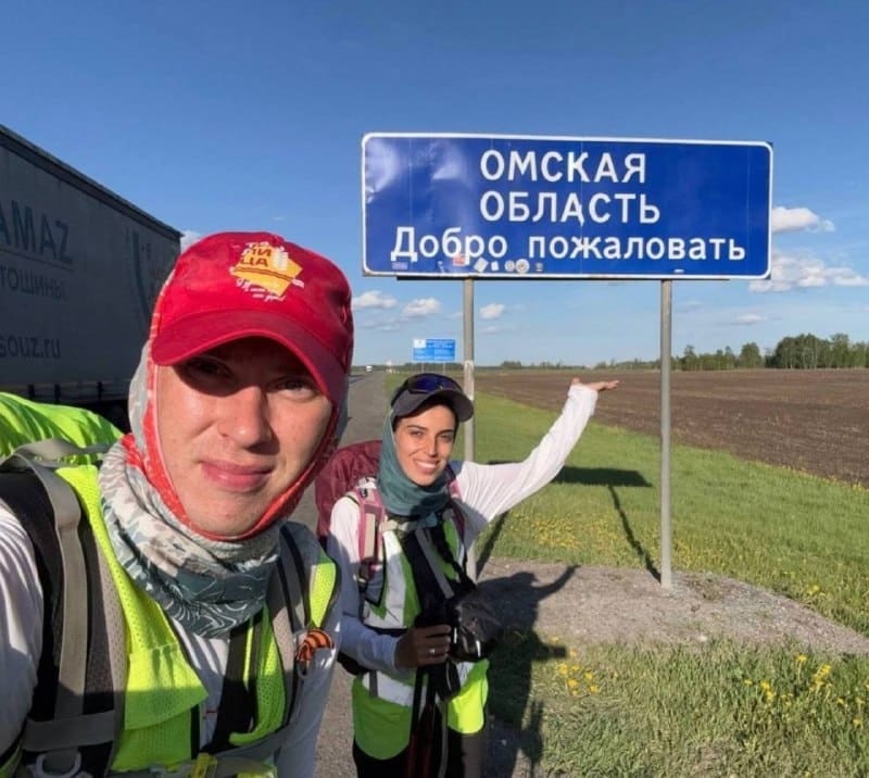 Пеший поход пары из Москвы во Владивосток длится уже 121 день