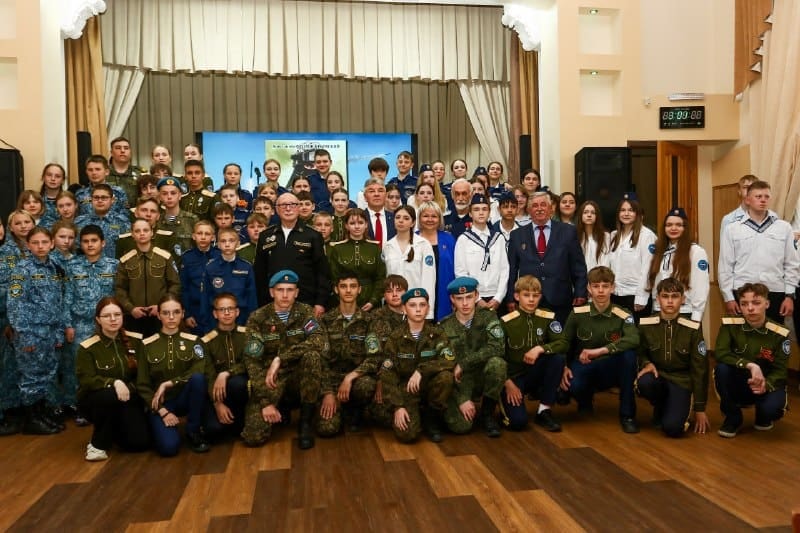 Ветераны военной контрразведки провели патриотическую встречу в Находке